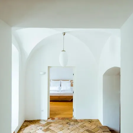 Gut Oberstockstall Guest house Kirchberg am Wagram